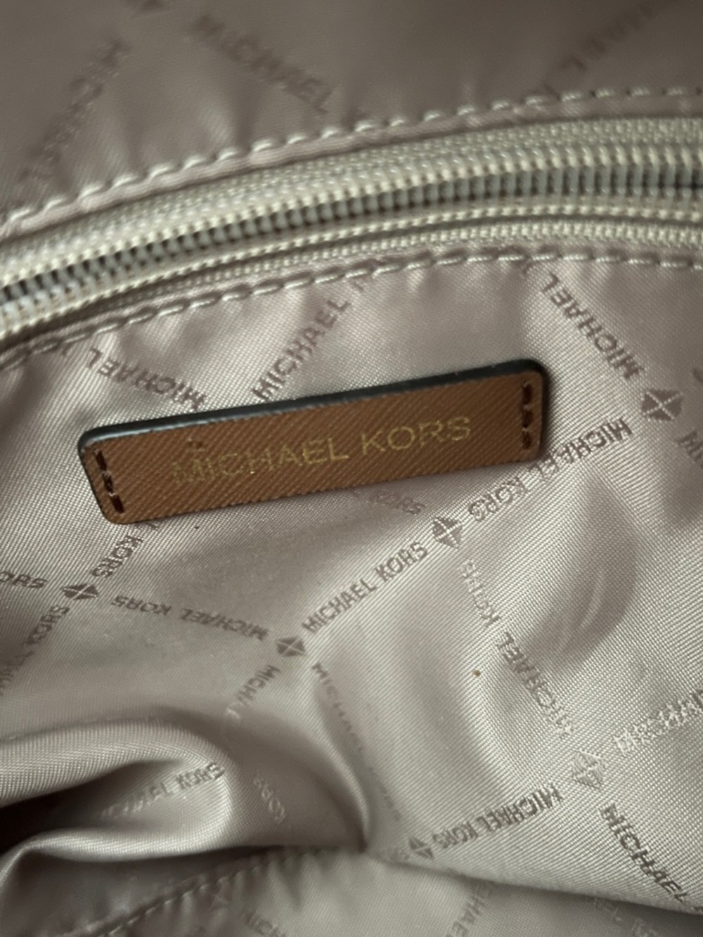 Michael Kors Cream Signature MK Satchel with Brown Trim and Wallet - Picture 13 of 16